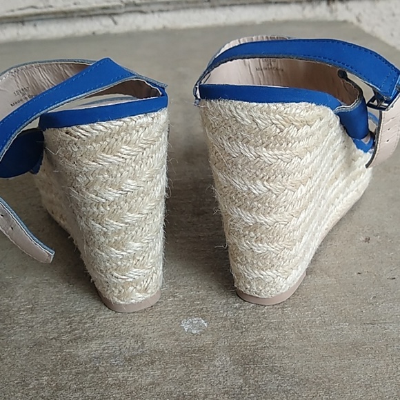 Open-Toed Wedges - Picture 5 of 6